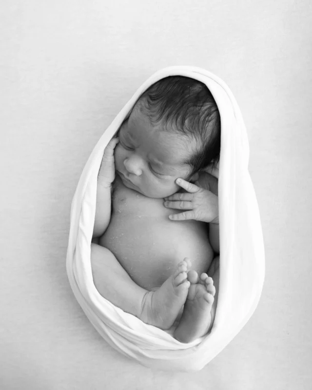 newborn phooshoot Surrey