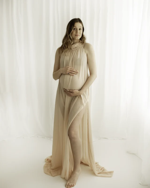 kingston upon thames maternity photographer