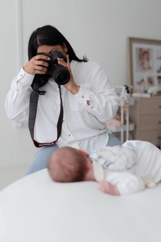 newborn photographer in Kingston Upon Thames 