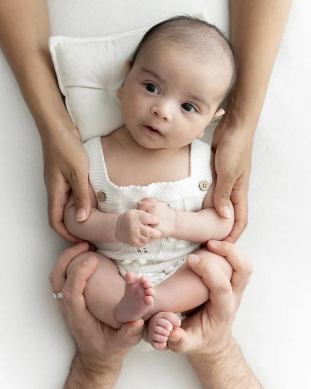 baby photoshoot with professional photographer 