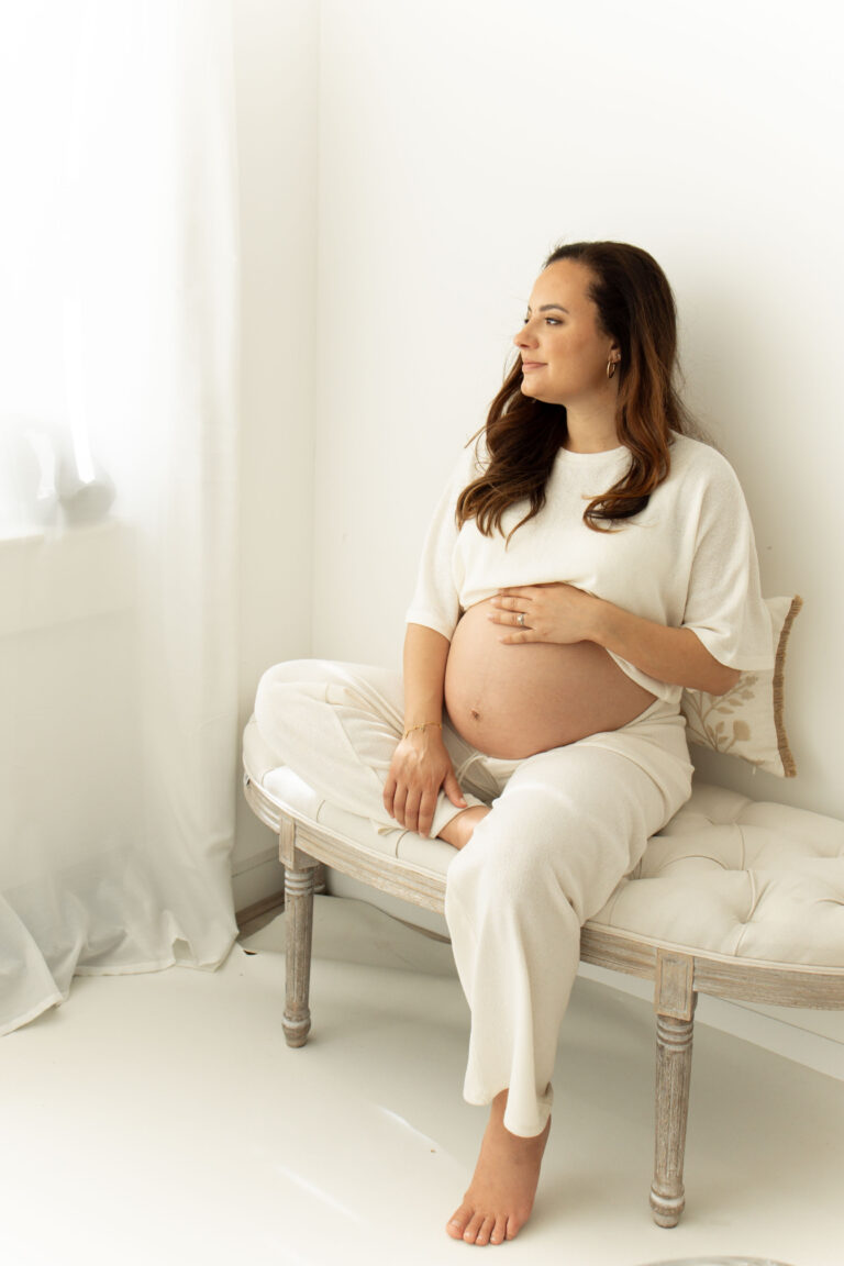 what week of pregnancy is best for maternity photos?| Maternity photography Kingston upon Thames