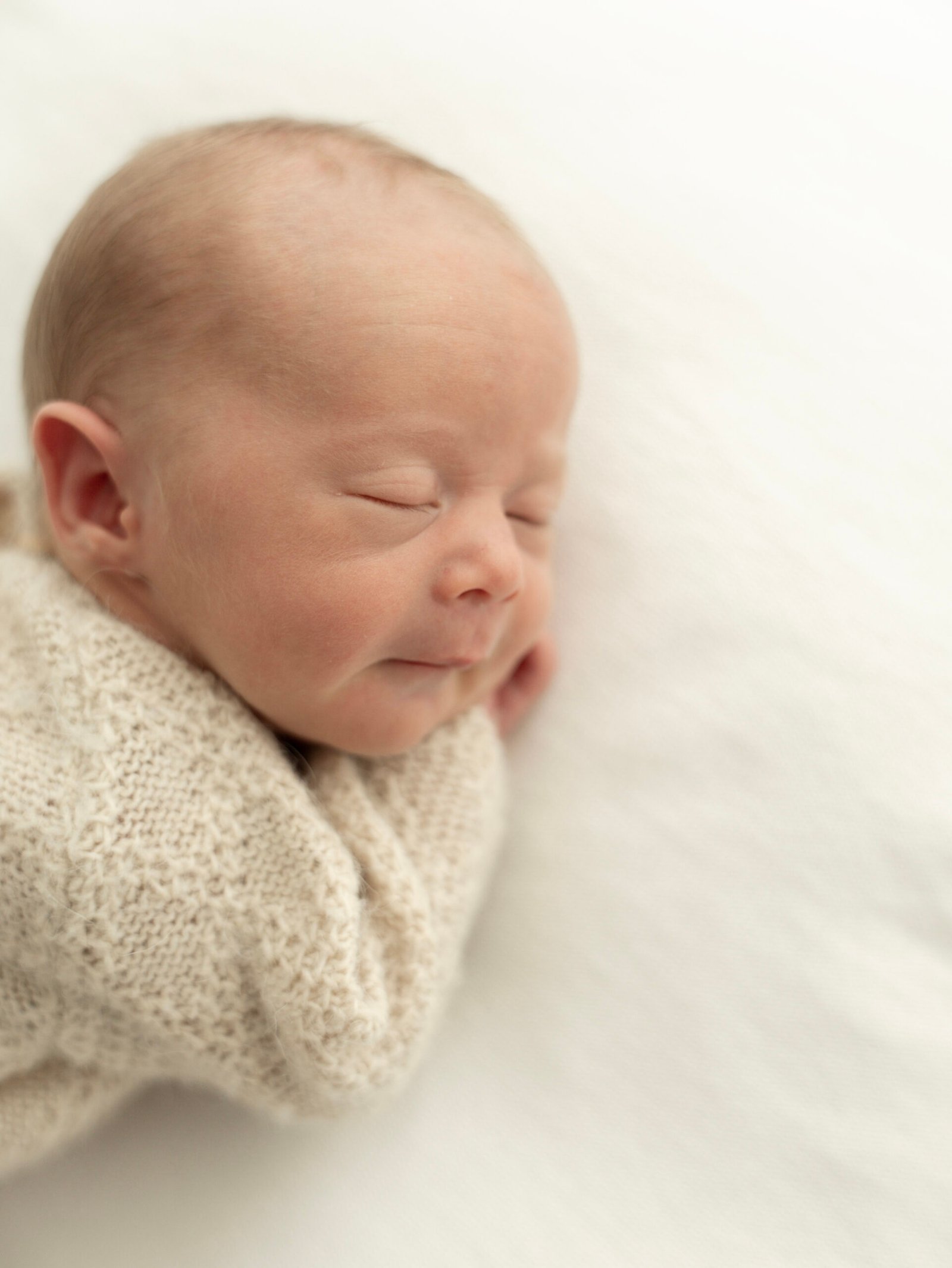 Professional newborn and family photographer Wimbledon